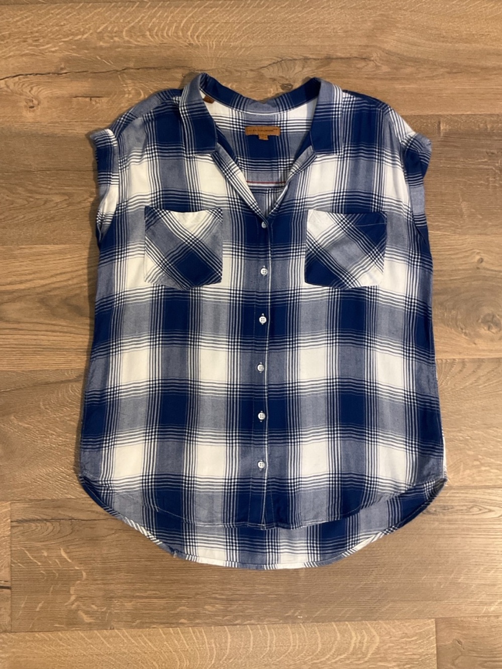 Jachs Girlfriend blue, white plaid, short sleeve blouse, M